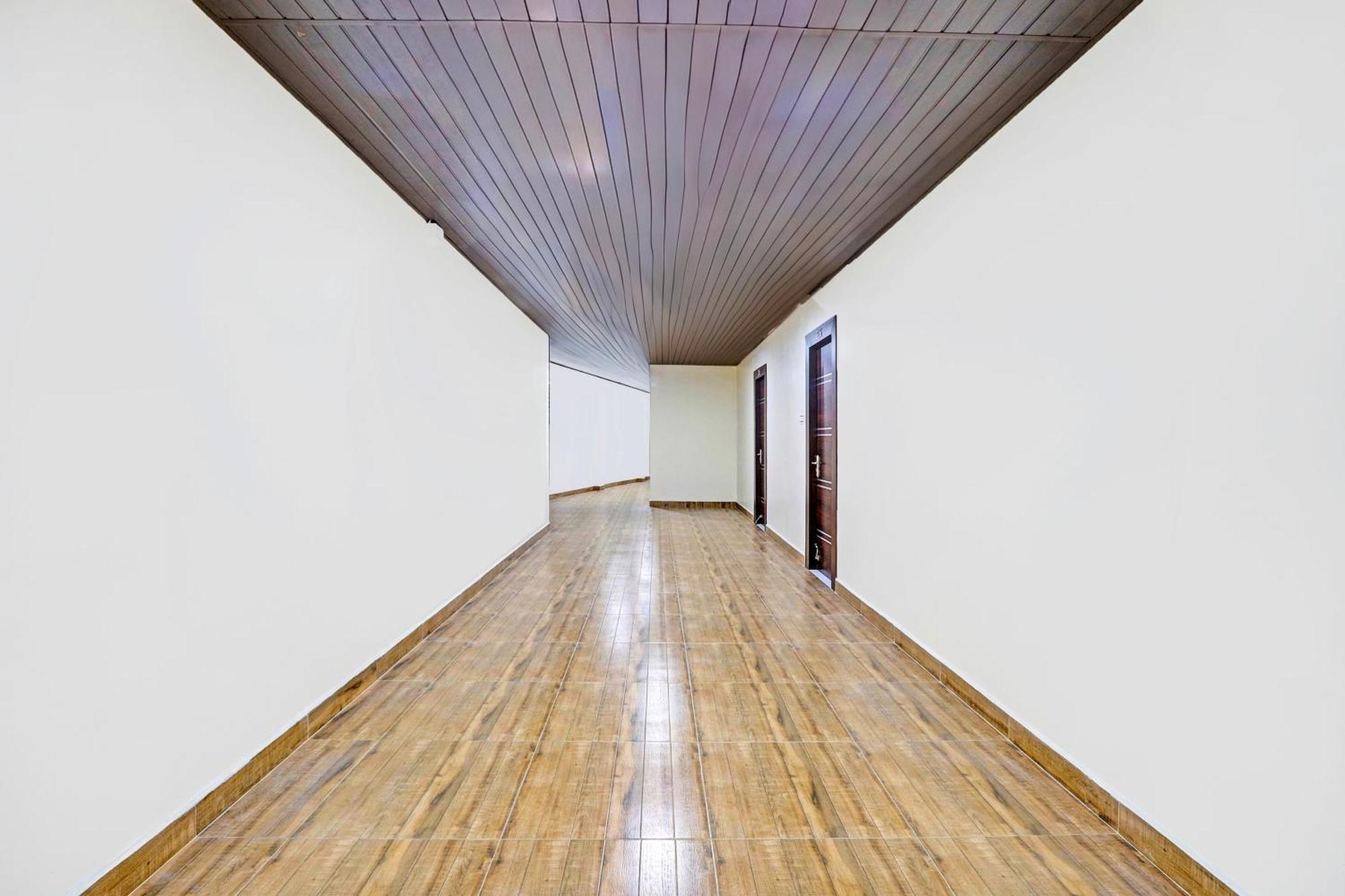 Super Hotel O Sri Vishnu Residency Kottapalli ภายนอก รูปภาพ