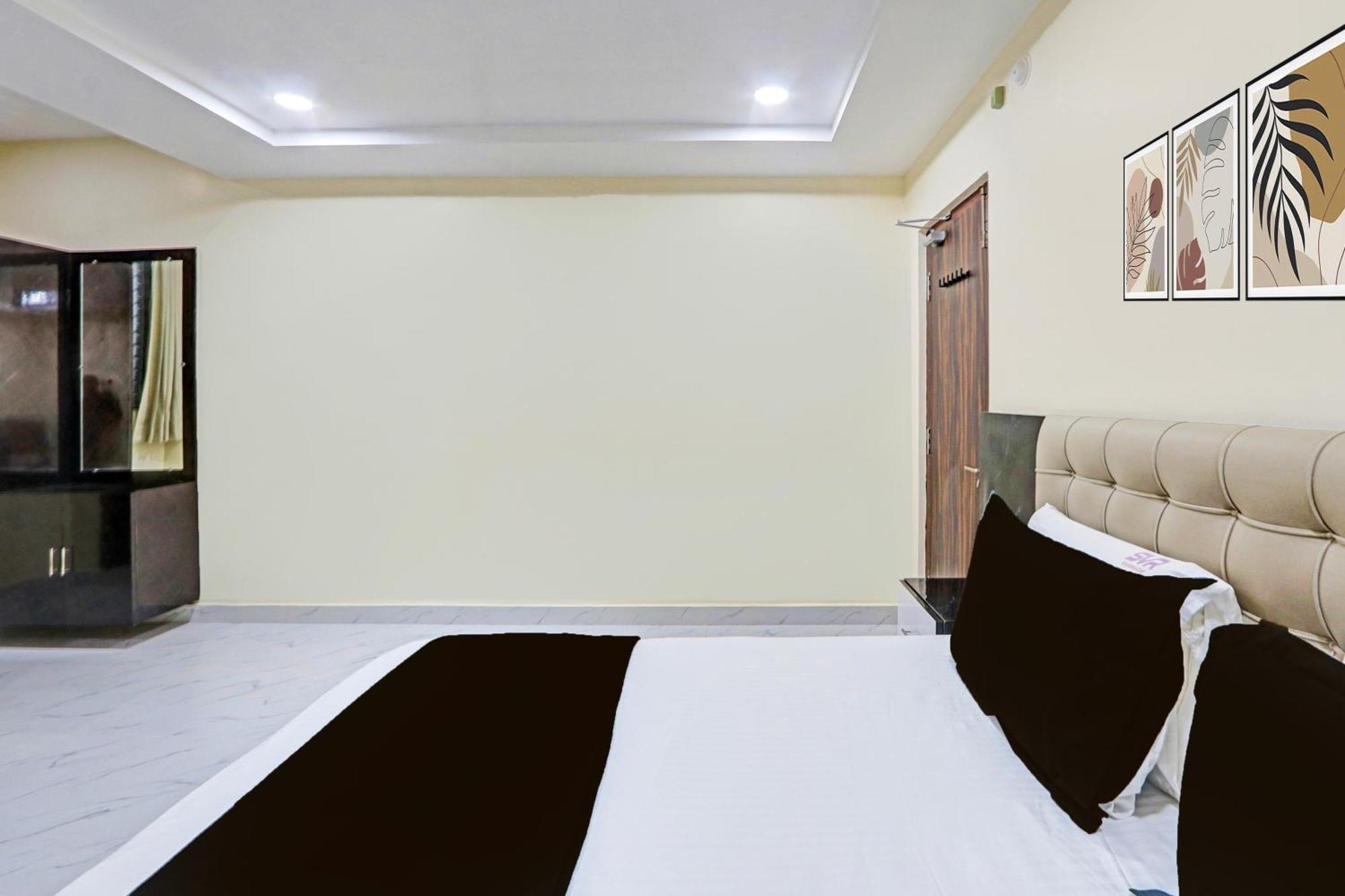 Super Hotel O Sri Vishnu Residency Kottapalli ภายนอก รูปภาพ